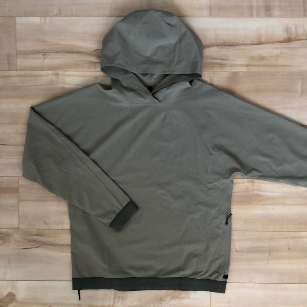 Lululemon pullover for men